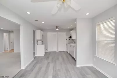 8 Millie Ln #8, East Hanover Township, NJ 07936 - Photo 2