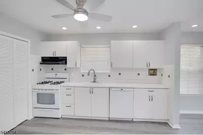 8 Millie Ln #8, East Hanover Township, NJ 07936 - Photo 6