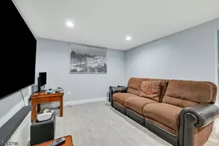 40 Scott Terrace, Clifton, NJ 07013 - Photo 14
