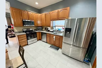 36 Franklin Ave, Nutley, NJ 07110 - Photo 2
