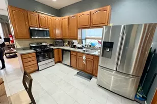 36 Franklin Ave, Nutley, NJ 07110 - Photo 2