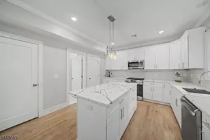 21 Willow Ave, Randolph Township, NJ 07869 - Photo 12