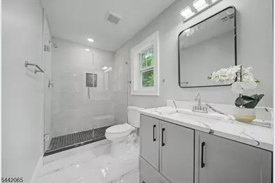 21 Willow Ave, Randolph Township, NJ 07869 - Photo 20