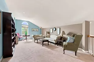 4 Waterman Ln, Hillsborough Township, NJ 08844 - Photo 18