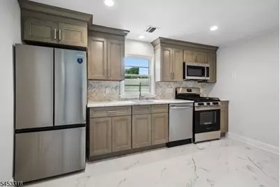 69 Broad St, Summit, NJ 07901 - Photo 4