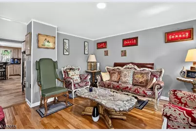 504 W Broad St, Westfield, NJ 07090 - Photo 4