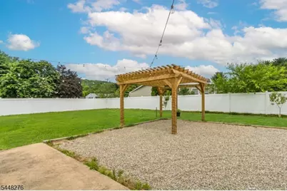 7 Bari Dr, Roxbury Township, NJ 07852 - Photo 32