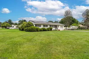 7 Bari Dr, Roxbury Township, NJ 07852 - Photo 2