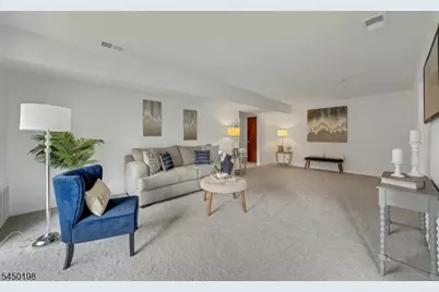 1520 Raspberry Ct #1520, Edison Twp., NJ 08817 - Photo 4