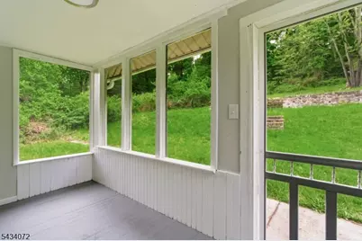 30 Chestnut Ter, Rockaway, NJ 07866 - Photo 24
