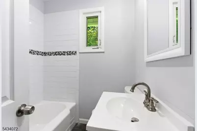 30 Chestnut Ter, Rockaway, NJ 07866 - Photo 20