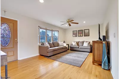 78 Vones Ln, Raritan, NJ 08869 - Photo 2