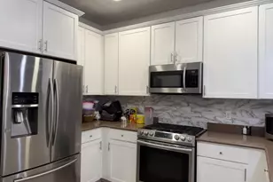 1103 Hamilton St, Belleville, NJ 07109 - Photo 2