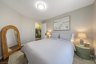 34 Garibaldi Ave, Newark, NJ 07114 - Photo 8