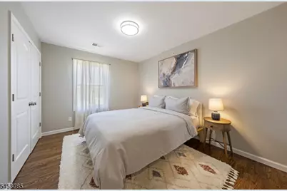 34 Garibaldi Ave, Newark, NJ 07114 - Photo 20