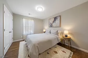 34 Garibaldi Ave, Newark, NJ 07114 - Photo 20