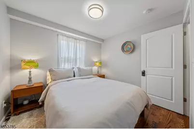 34 Garibaldi Ave, Newark, NJ 07114 - Photo 10