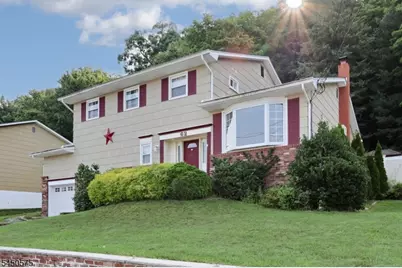 62 Molinari Dr, Wanaque, NJ 07465 - Photo 2