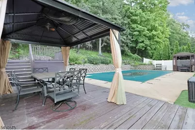 62 Molinari Dr, Wanaque, NJ 07465 - Photo 30