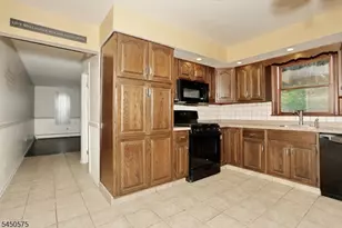 62 Molinari Dr, Wanaque, NJ 07465 - Photo 10