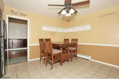 62 Molinari Dr, Wanaque, NJ 07465 - Photo 12