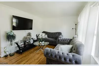 508 Wheeler Pl, Franklin Township, NJ 08873 - Photo 6