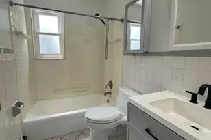 42 A3Woodedge Ave, Edison Twp., NJ 08817 - Photo 8
