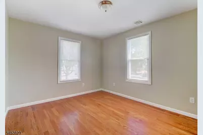 858 Lyons Ave, Irvington, NJ 07111 - Photo 4