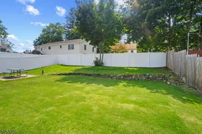 5 Sally St, Bloomingdale, NJ 07403 - Photo 34