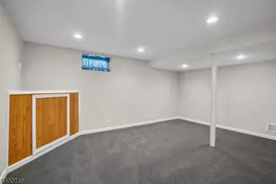 5 Sally St, Bloomingdale, NJ 07403 - Photo 24