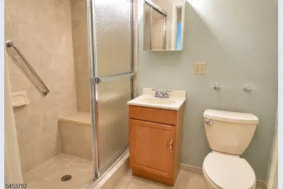 37 Park Edge, Berkeley Heights Township, NJ 07922 - Photo 10