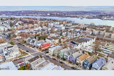 84 W 3rd St, Bayonne, NJ 07002 - Photo 32