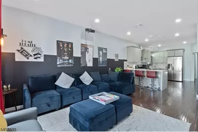 84 W 3rd St, Bayonne, NJ 07002 - Photo 12