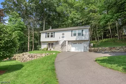 65 Prospect Point Rd, Jefferson Township, NJ 07849 - Photo 1