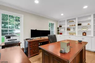 87 Peachtree Rd, Bernards Township, NJ 07920 - Photo 10