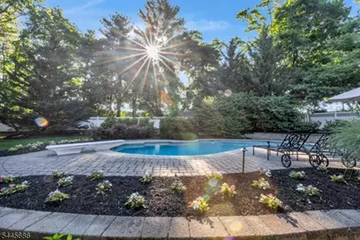 87 Peachtree Rd, Bernards Township, NJ 07920 - Photo 40