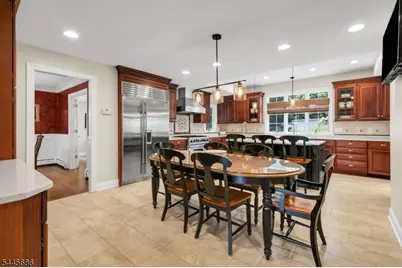 87 Peachtree Rd, Bernards Township, NJ 07920 - Photo 12