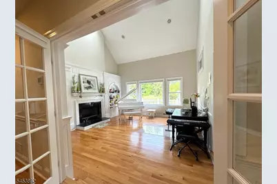 2 Glencree Ln, Clinton Township, NJ 08833 - Photo 18