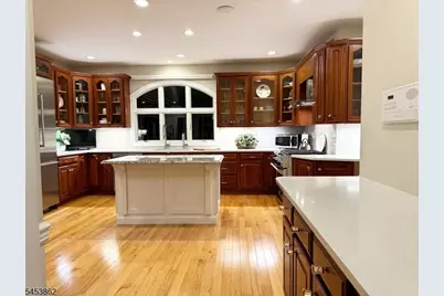 2 Glencree Ln, Clinton Township, NJ 08833 - Photo 10