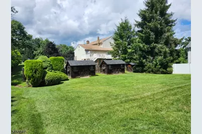 11 Bullens Ave, Wayne, NJ 07470 - Photo 4