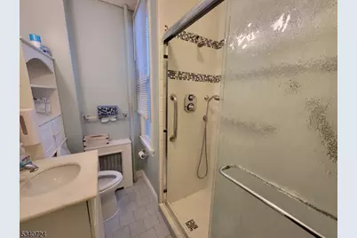 201 Clifton Ave, Newark, NJ 07104 - Photo 12