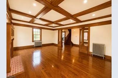 2 Cloverhill Pl #1, Montclair, NJ 07042 - Photo 14