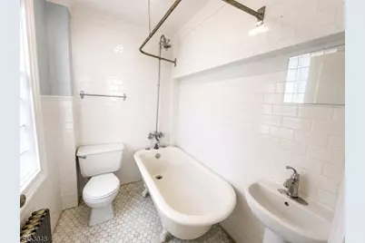 2 Cloverhill Pl #1, Montclair, NJ 07042 - Photo 24