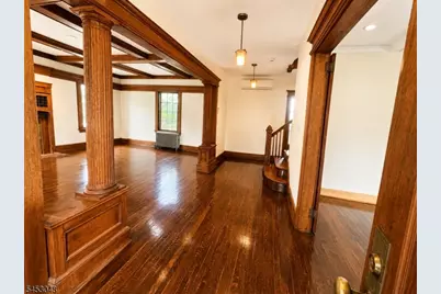 2 Cloverhill Pl #1, Montclair, NJ 07042 - Photo 6