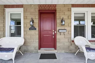 565 Grace Ave, Phillipsburg, NJ 08865 - Photo 2