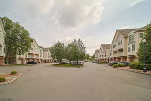 604 Turlington Ct, Livingston, NJ 07039 - Photo 36