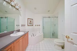 604 Turlington Ct, Livingston, NJ 07039 - Photo 28