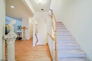 604 Turlington Ct, Livingston, NJ 07039 - Photo 20