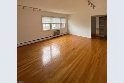 307 Pitney Pl #307, Morris Township, NJ 07960 - Photo 2