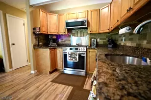 5 Woodlawn Dr, Andover Township, NJ 07821 - Photo 8